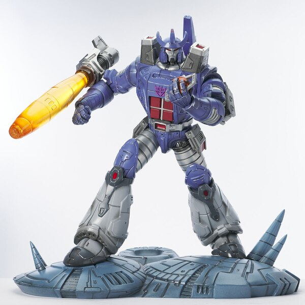  Diamond Select Transformers Galvatron Milestone Statue Official Image  (1 of 7)